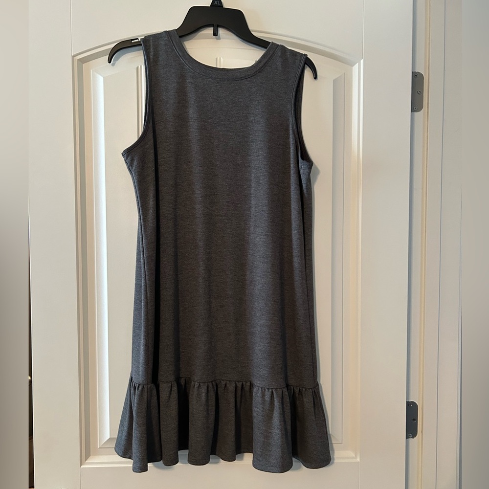 Great used condition Apt.9 Dress Size M